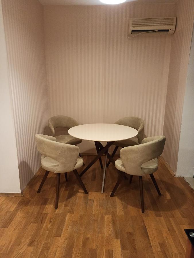 Apartman Klara Petrovac na moru Exterior foto
